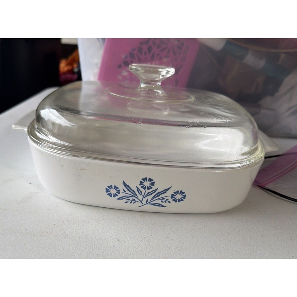 Vintage Corning Ware A-10-B Blue Cornflower 2.5 Qt Casserole Dish Read, See Pics